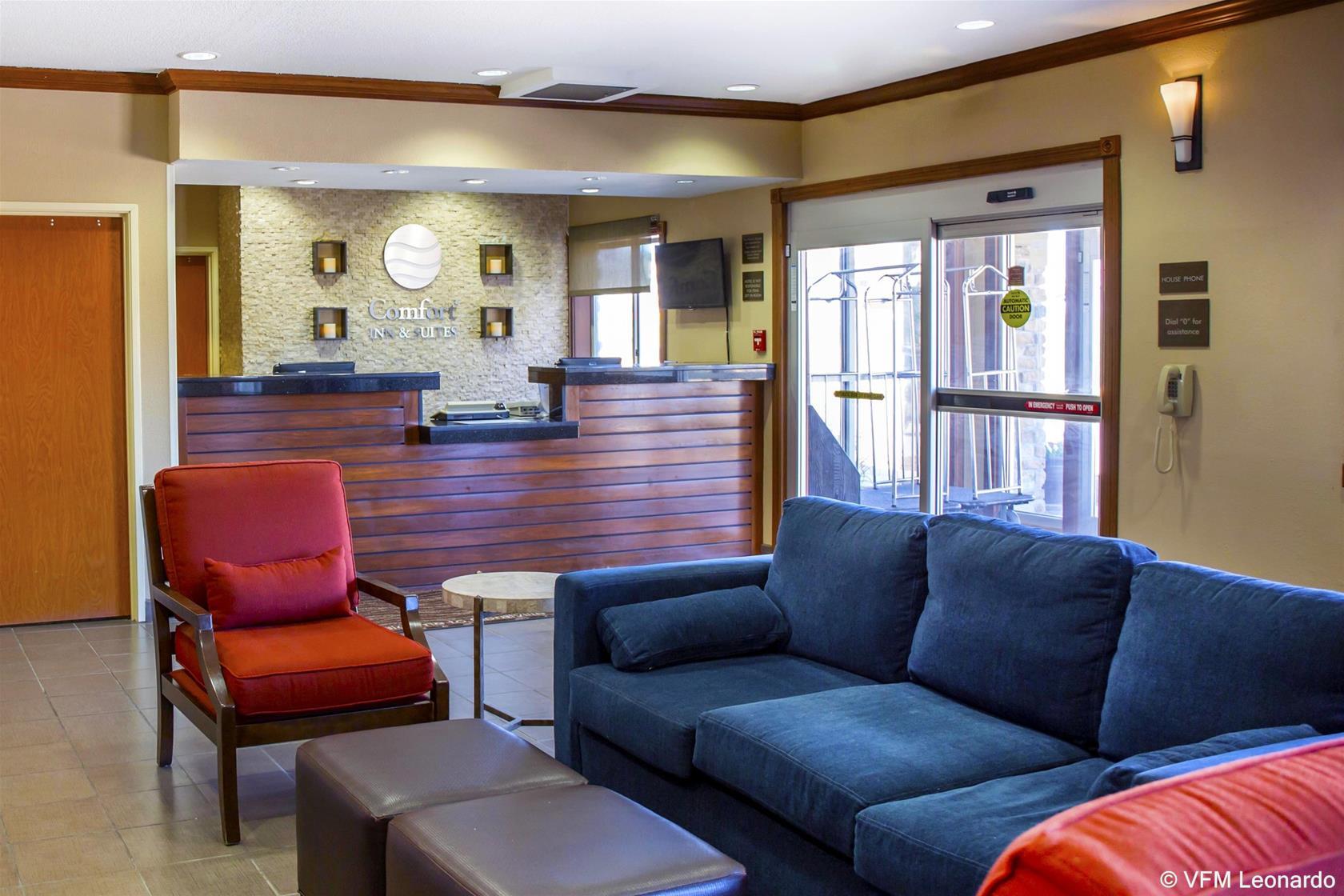 Comfort Inn & Suites Coralville - Iowa City Near Iowa River Landing Dış mekan fotoğraf